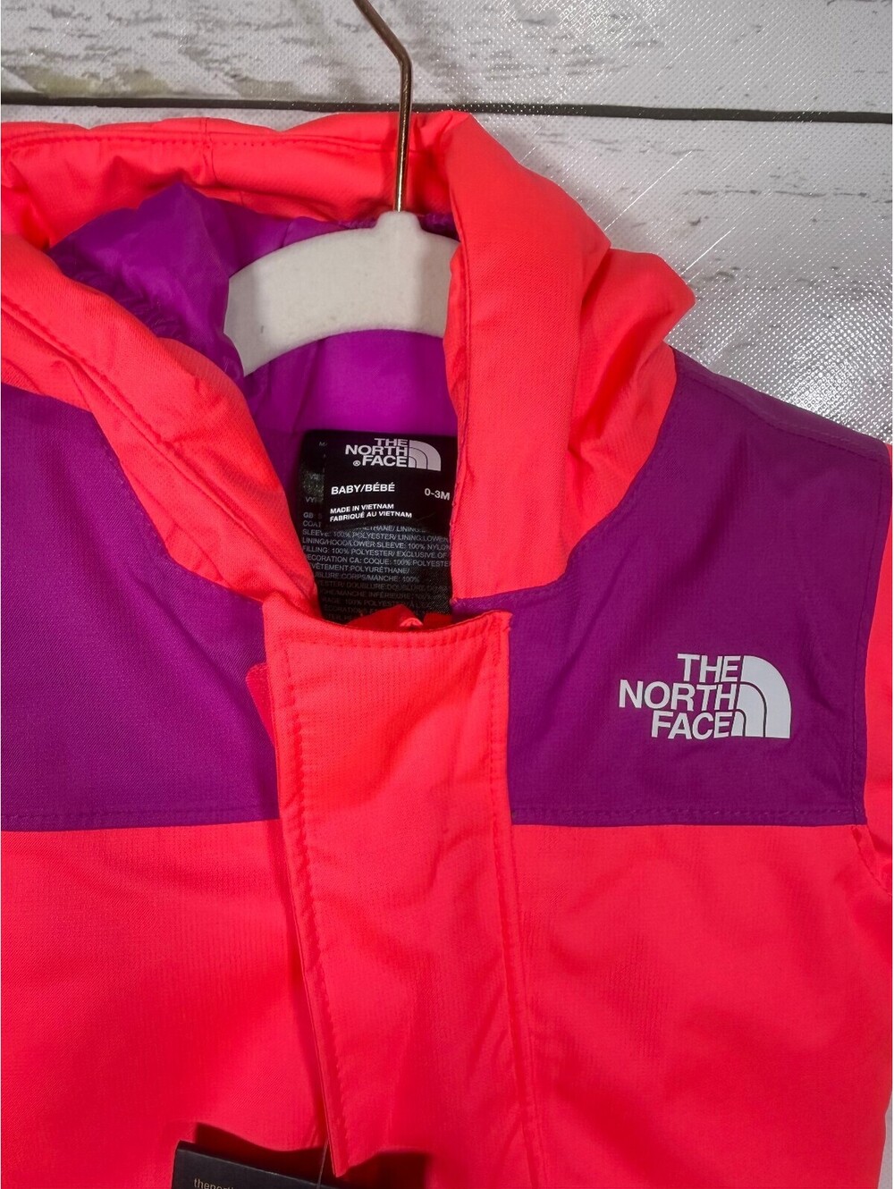 The North Face Baby Freedom Snow Suit Girls Size 0-3 Months NWT "Radiant Poppy" - Picture 3 of 4